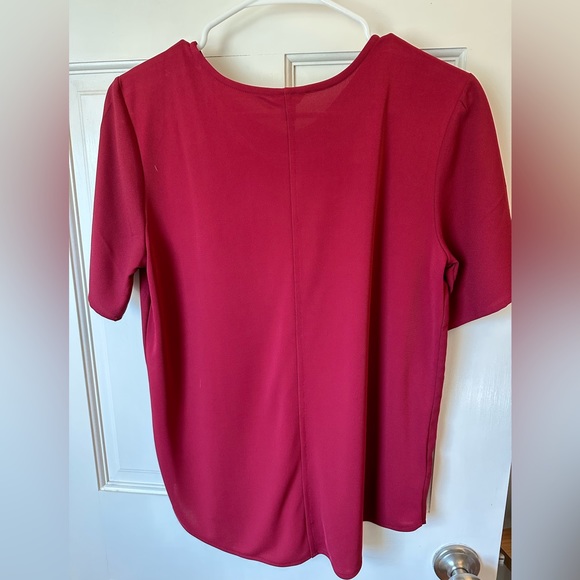 Anne Taylor raspberry color blouse size S - Picture 2 of 3